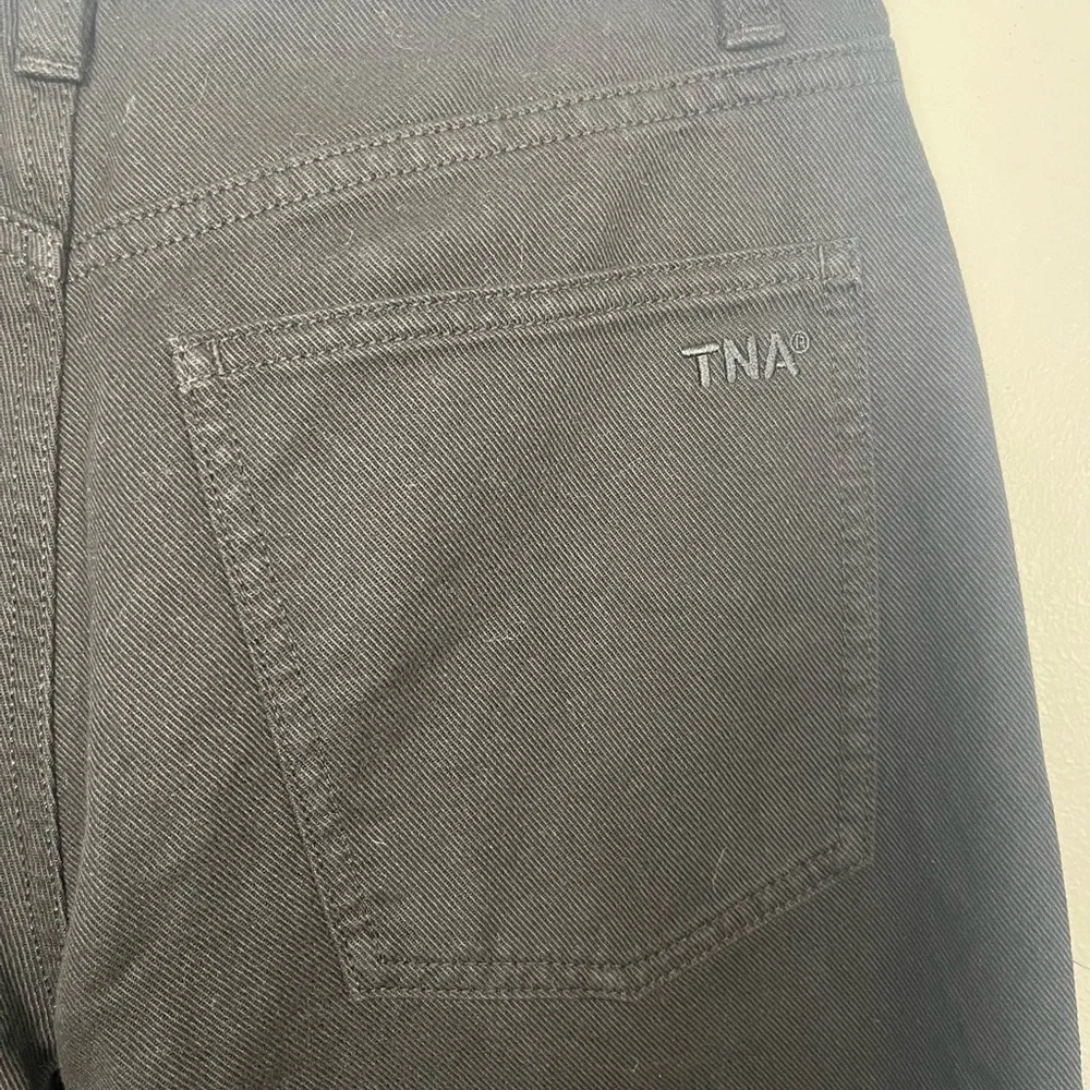 Aritzia TNA black denim jeans size 2 - Picture 5 of 7